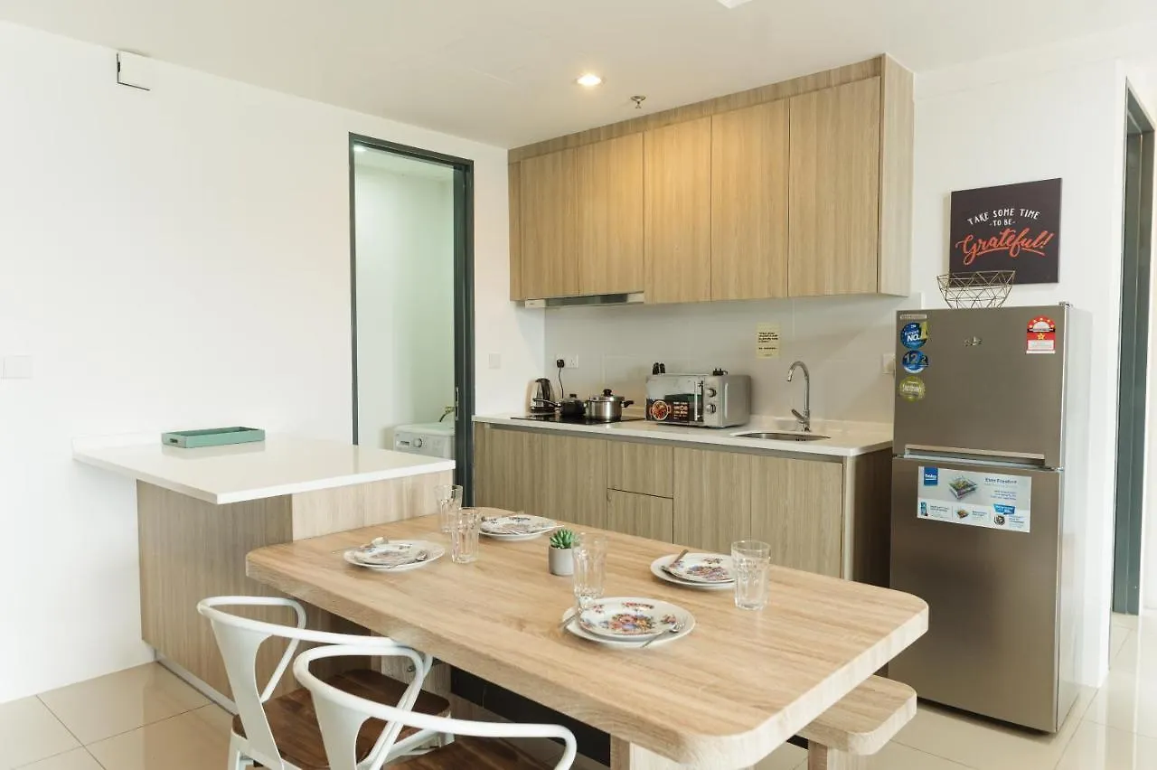 The Cedar, 2Br Cityview By Wstay @ Tropicana 218 Macalister George Town 0*,  Malesia